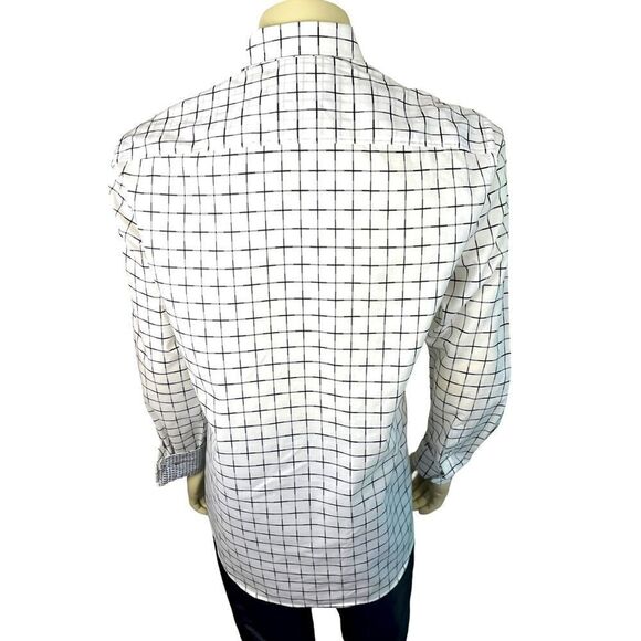 Beautiful Bugatchi L/S Casual Dress Shirt Like New Shaped Fit Size XL - Picture 3 of 9